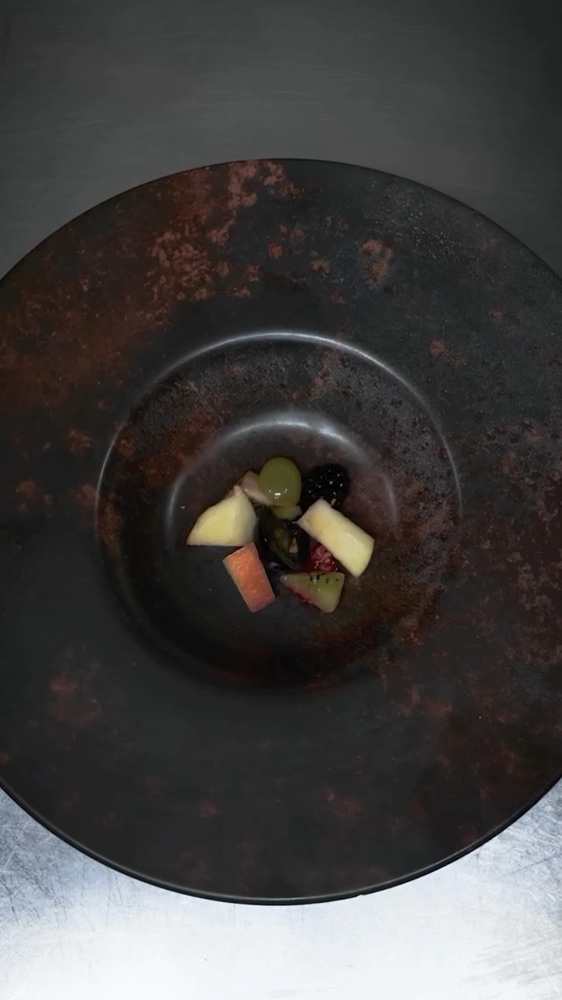 Création culinaire dressée dans les cuisines du Grand Amalfi